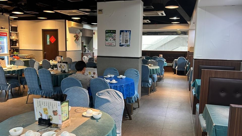 青衣餐廳頂手