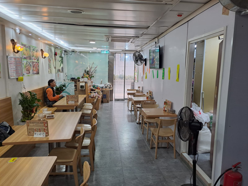 葵涌區地鋪茶餐廳招租 - 免頂手費