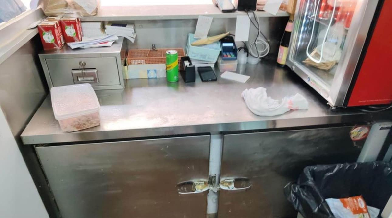 屯門龍門居 二座地下61號舖 家姐美食 