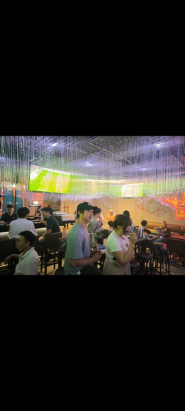 放全新裝修西式酒吧