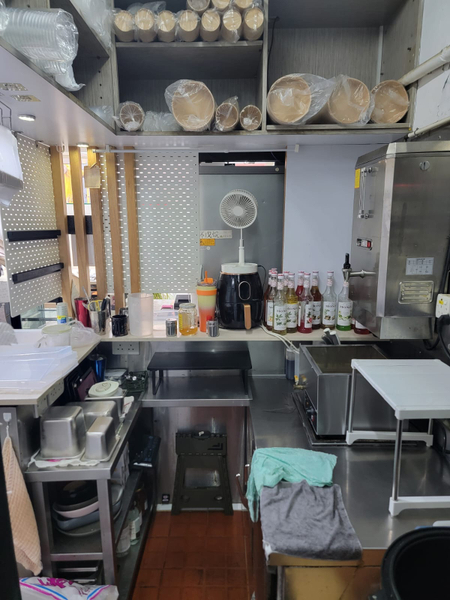 鰂魚涌芬尼街 外賣店