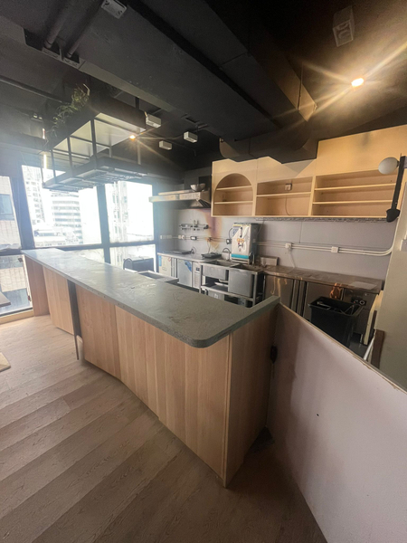 尖沙咀厚福街樓上西餐廳