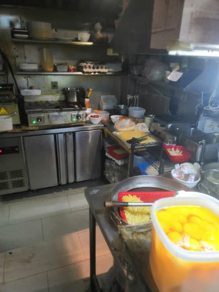 新蒲崗茶餐廳